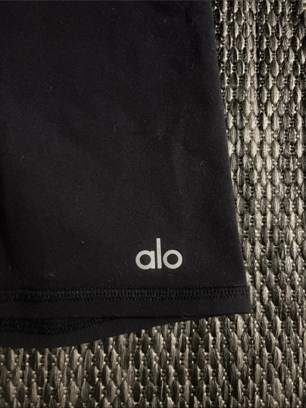 Alo Yoga High Waist Airbrush Biker Shorts 7” Compression